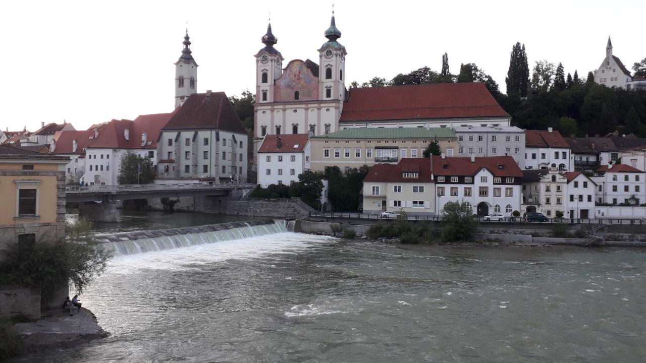 Apartment Top 3 Mit 4 Betten Bestrooms Eu Steyr Luaran gambar